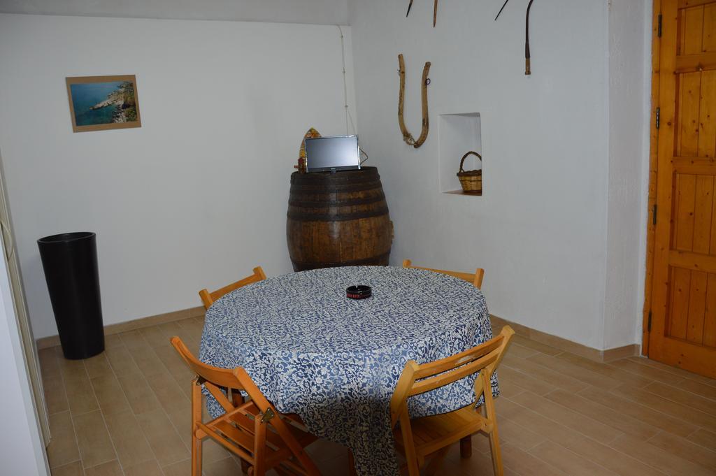 Casa Vacanze Scurati Villa Custonaci Bilik gambar